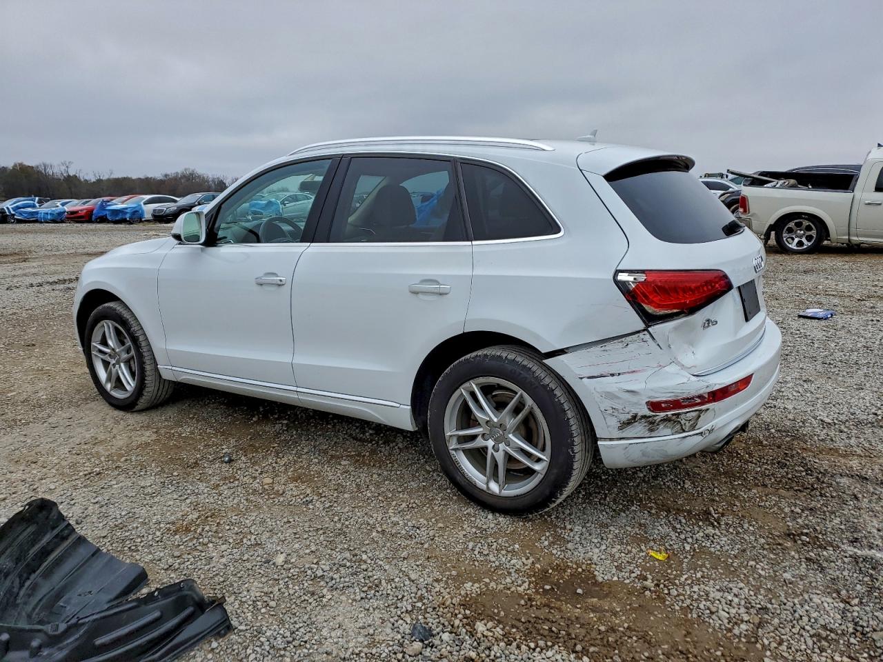 AUDI Q5 PREMIUM PLUS