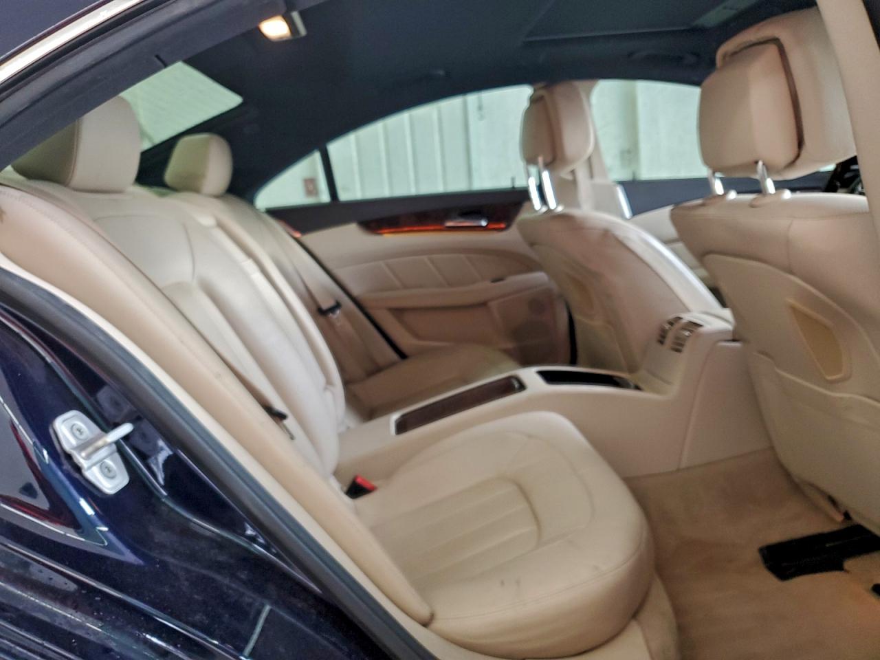 MERCEDES-BENZ CLS-CLASS 400