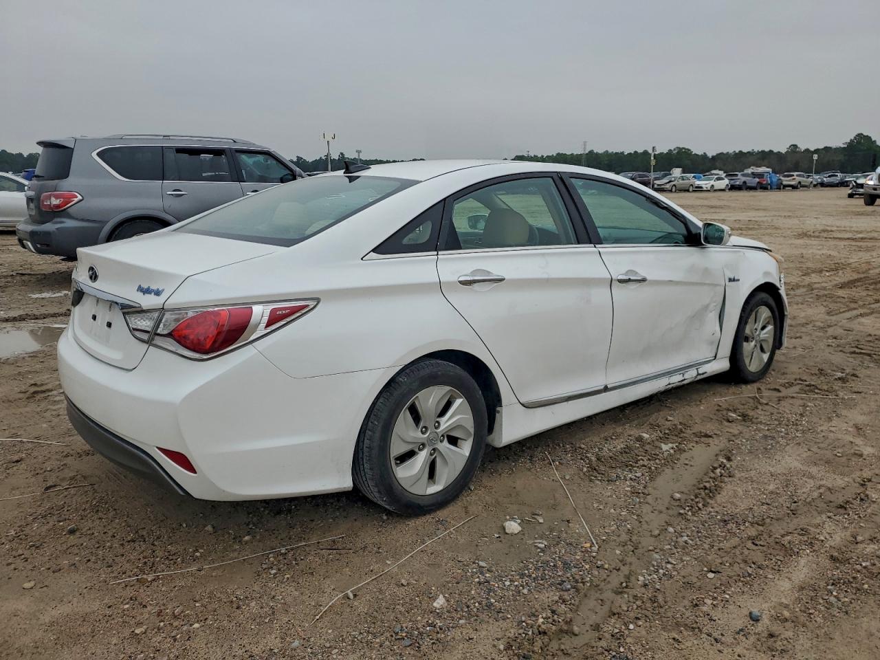 Lot #3305609789 2015 HYUNDAI SONATA HYB