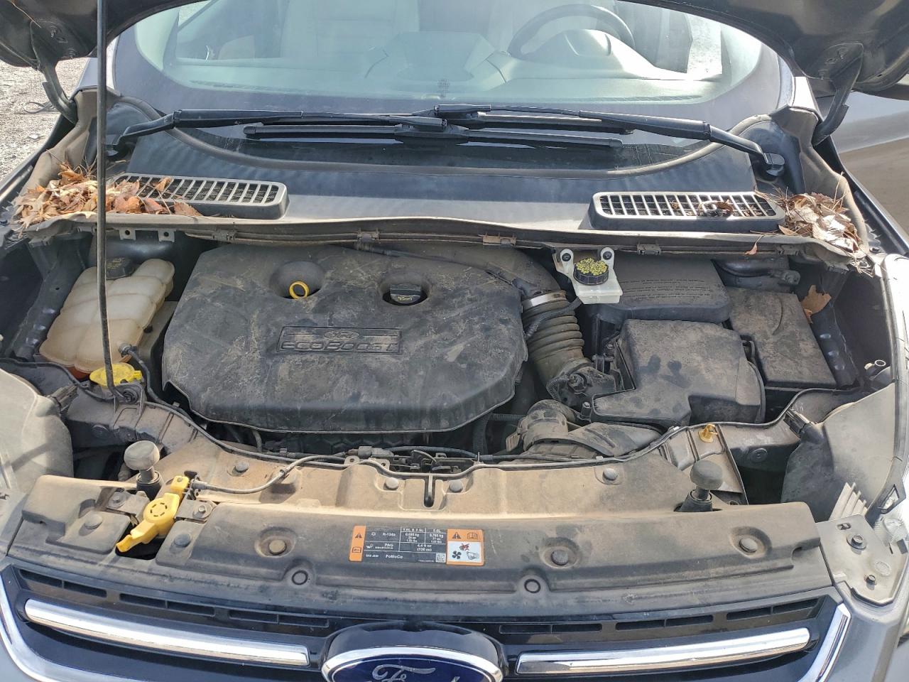 FORD ESCAPE TITANIUM