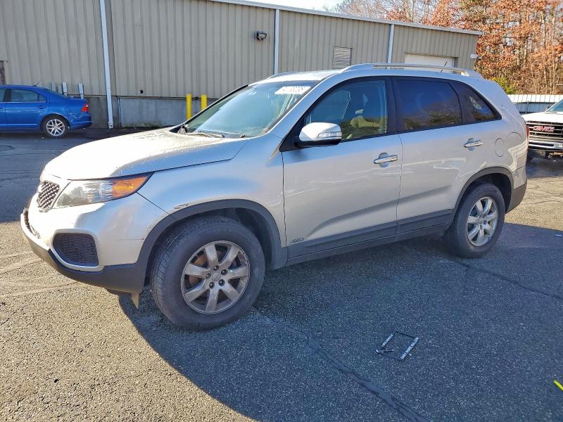 2013 KIA SORENTO LX #3316829408
