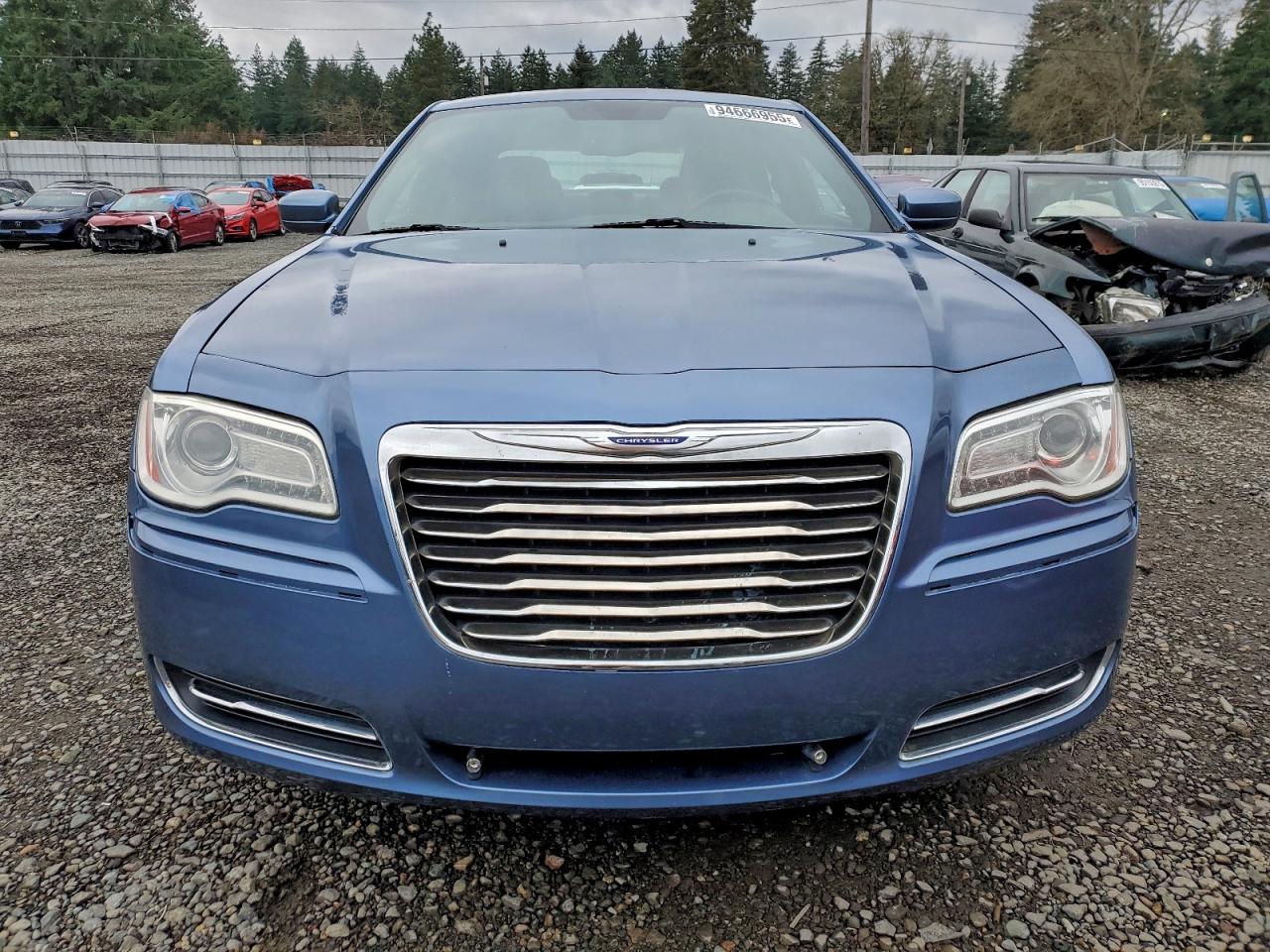 CHRYSLER 300
