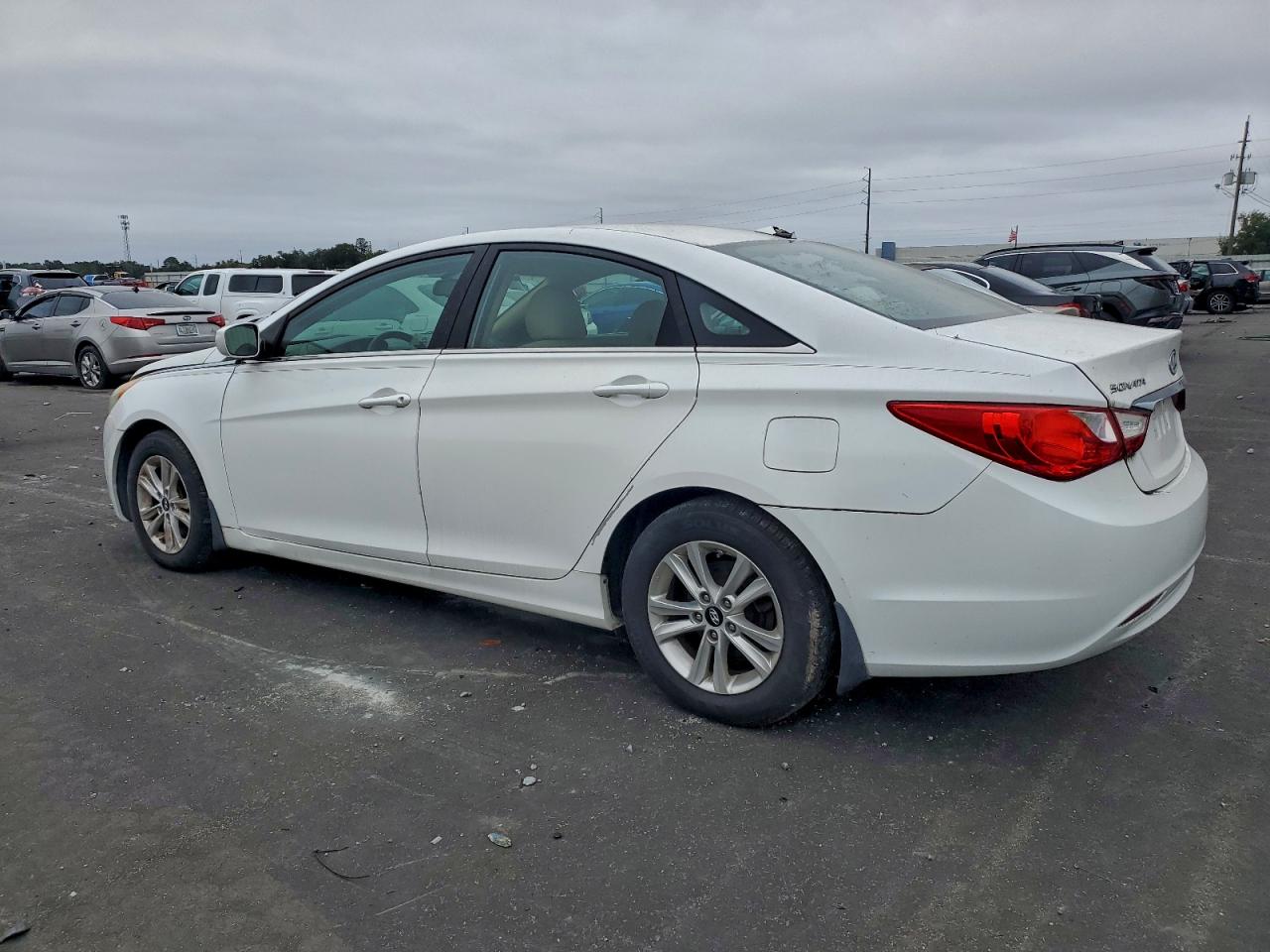 Lot #3317800079 2013 HYUNDAI SONATA GLS