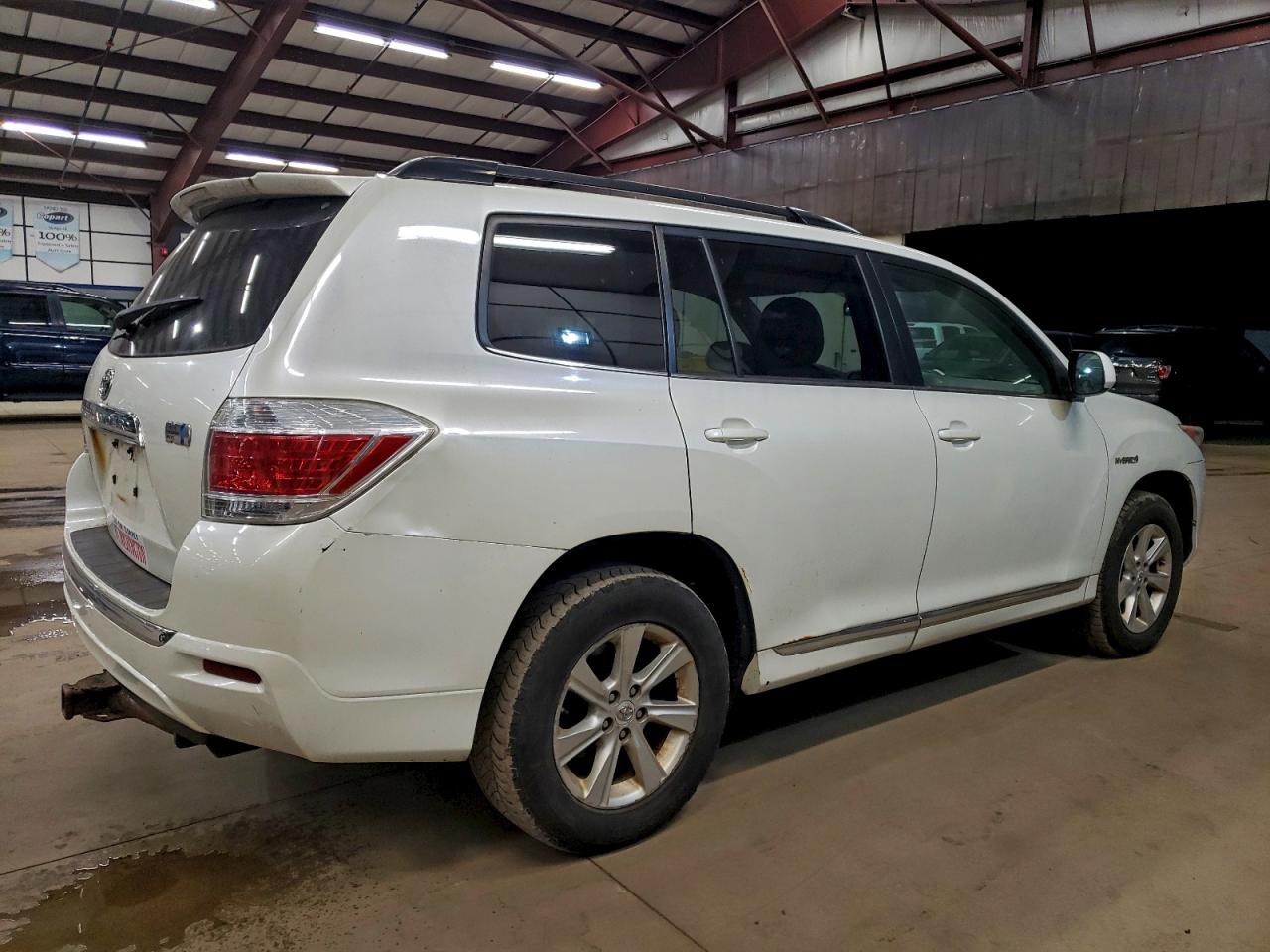 Lot #3319161538 2011 TOYOTA HIGHLANDER