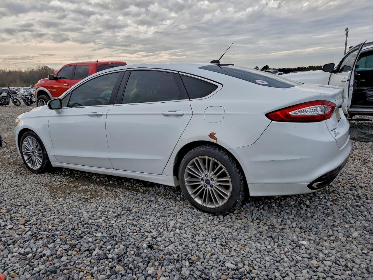 Lot #3304514458 2014 FORD FUSION SE