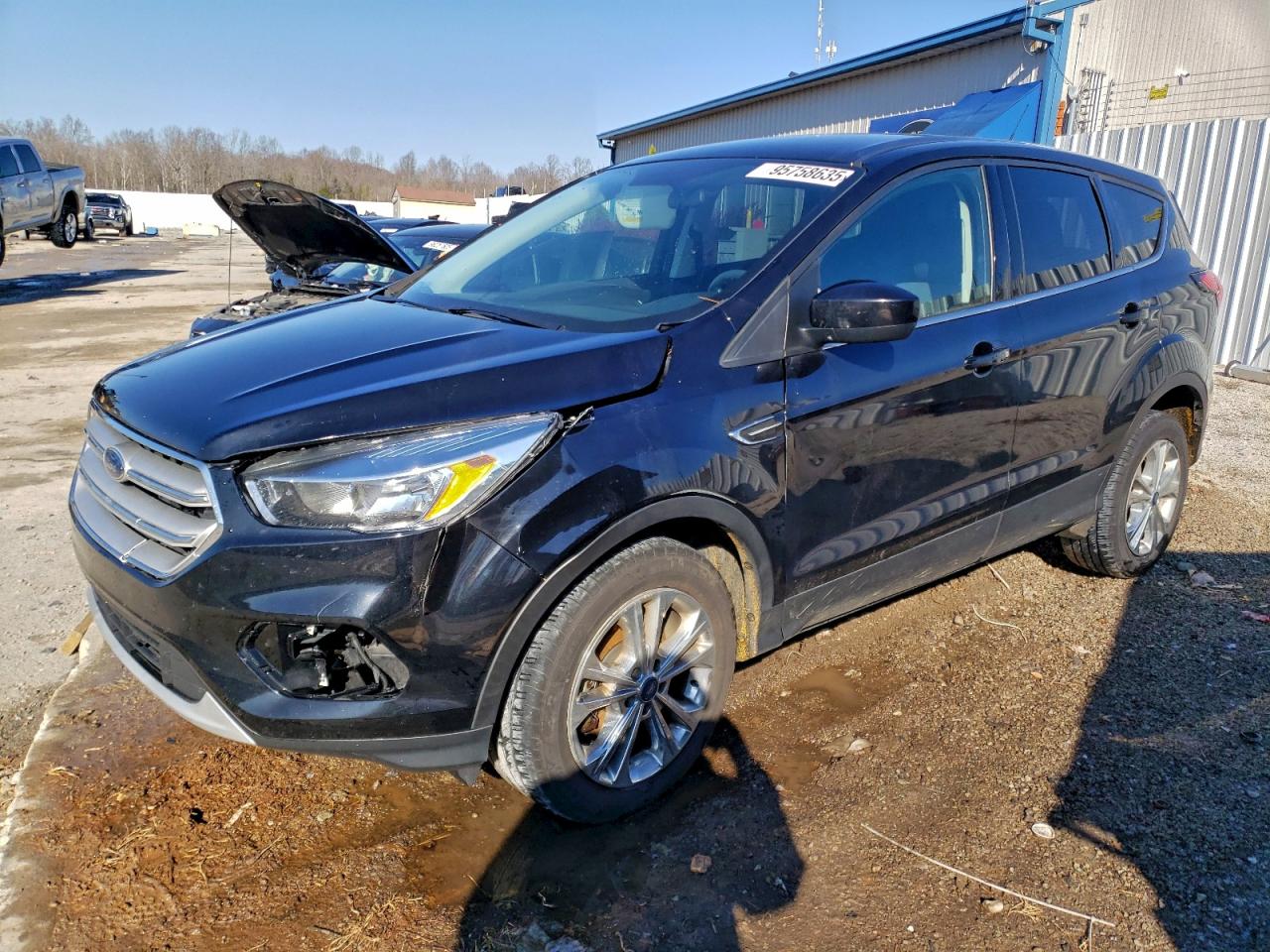 FORD ESCAPE SE