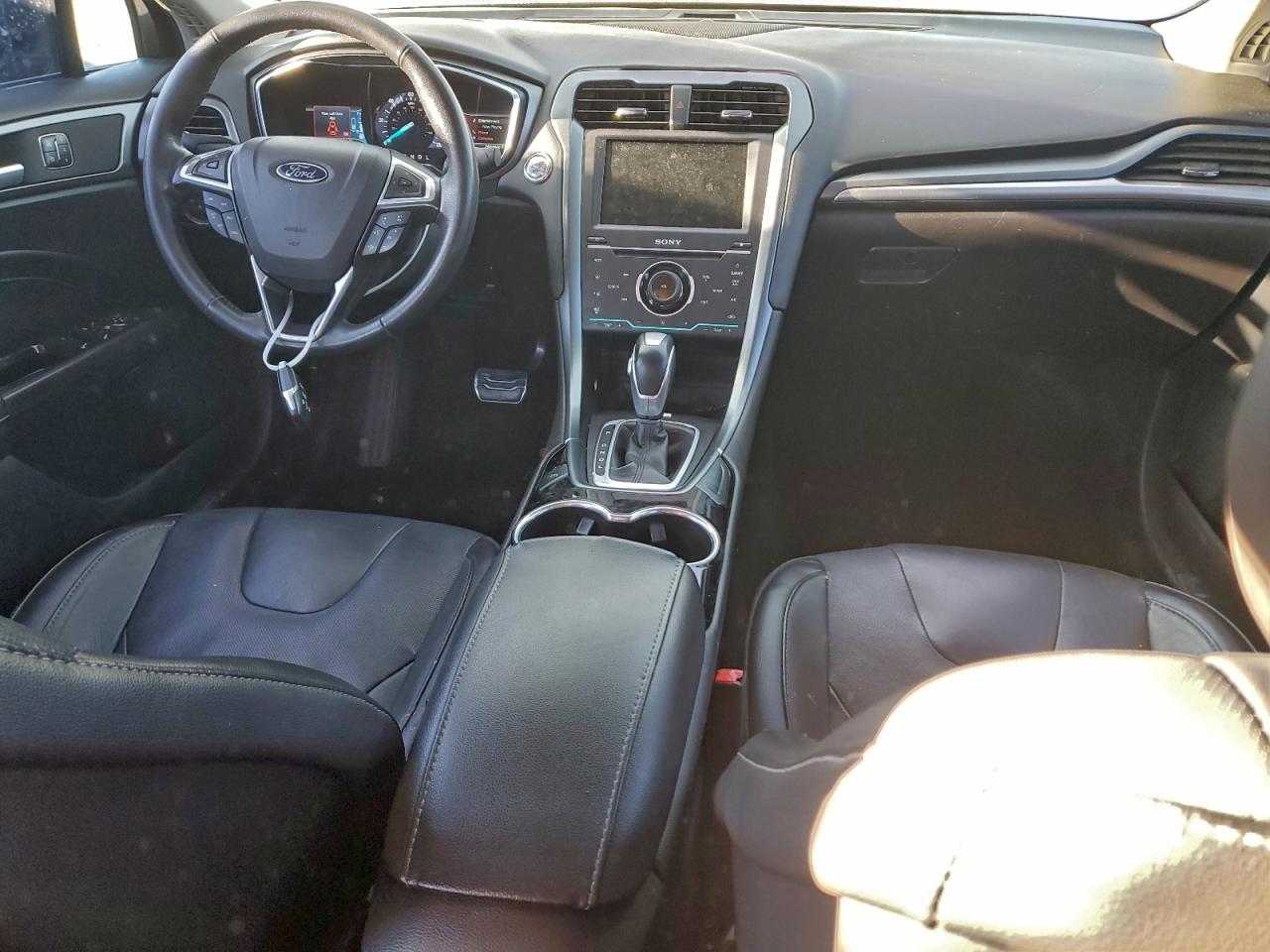 FORD FUSION TITANIUM HEV