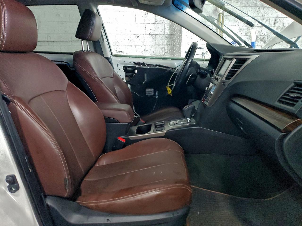 SUBARU OUTBACK 3.6R LIMITED