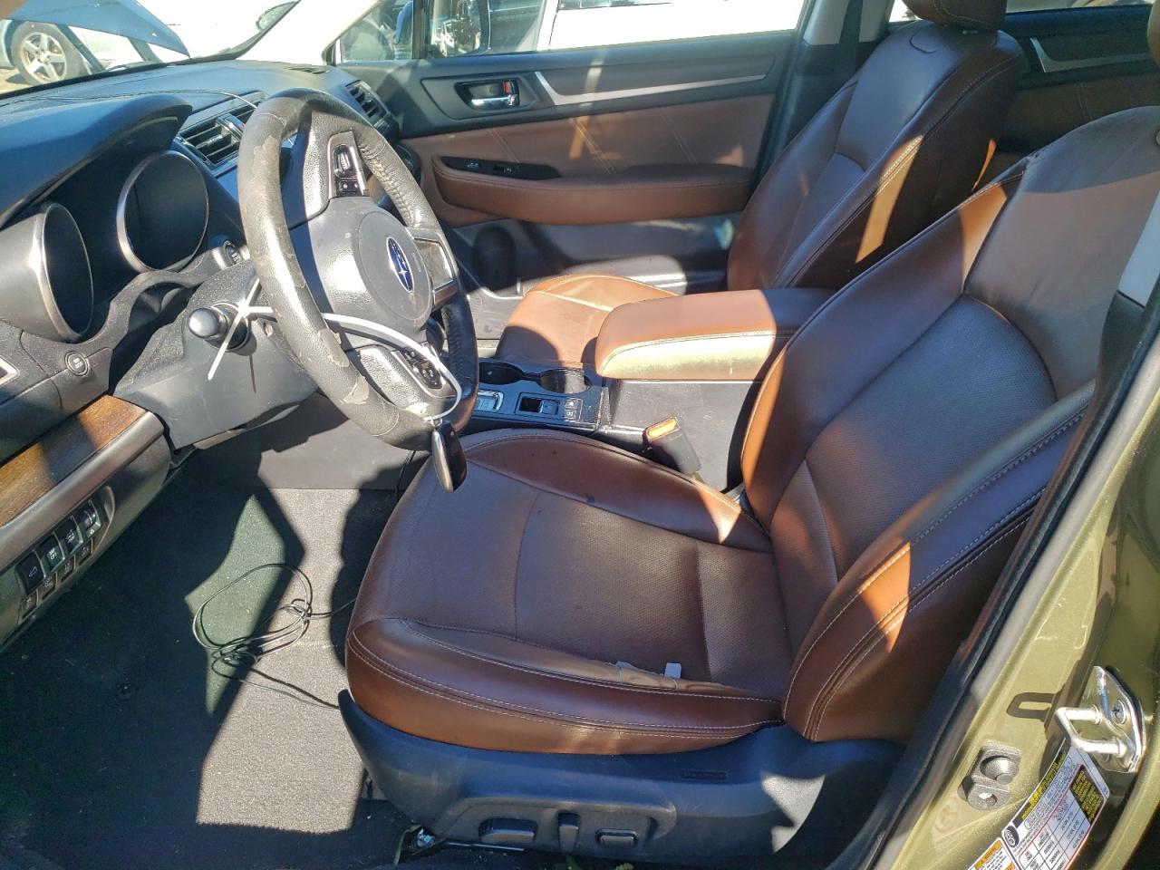 SUBARU OUTBACK TOURING