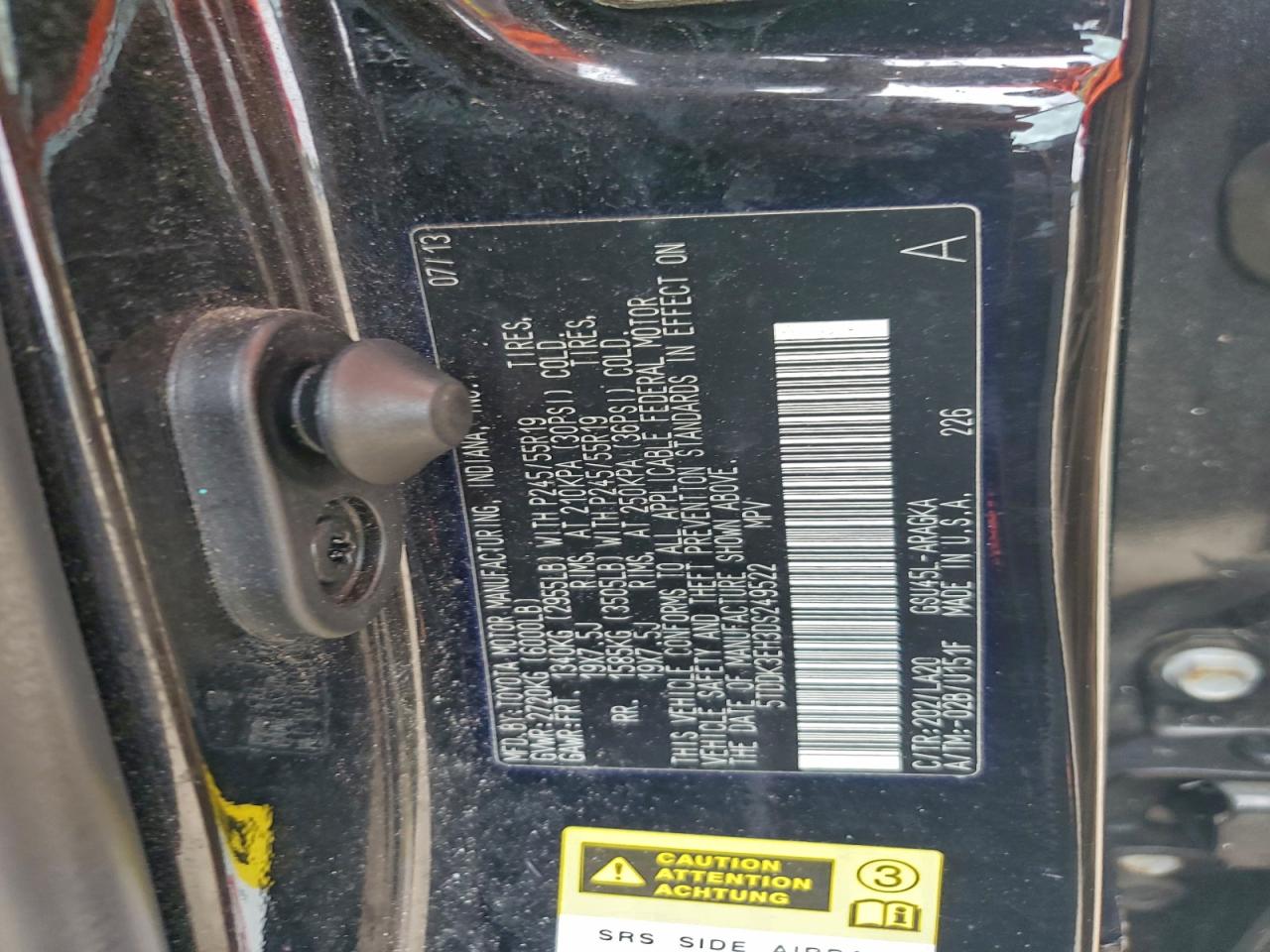 TOYOTA HIGHLANDER LIMITED