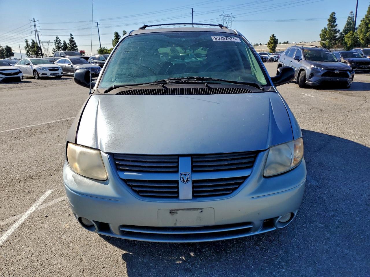 Lot #3308273174 2006 DODGE GRAND CARA