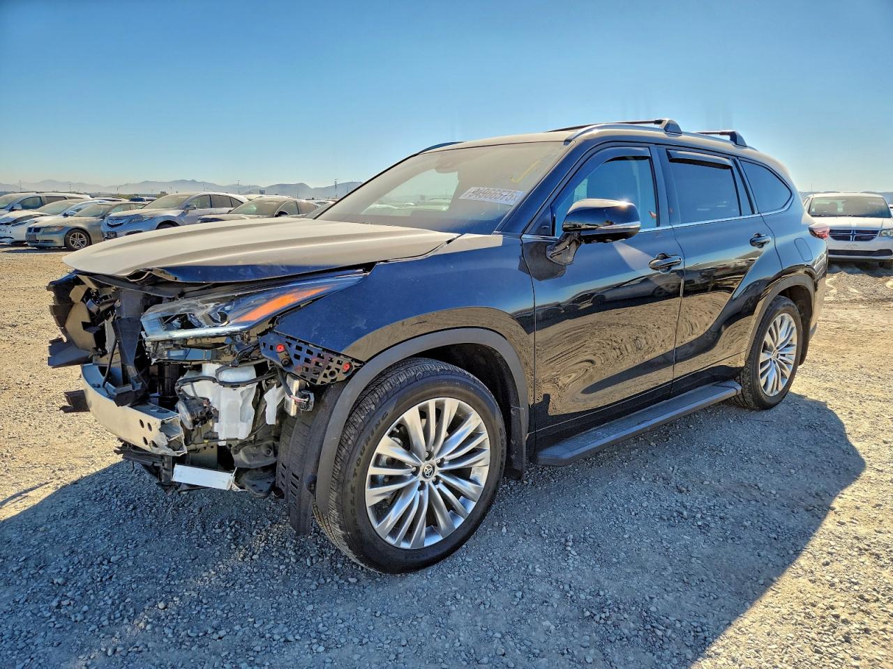 Lot #3312611196 2024 TOYOTA HIGHLANDER
