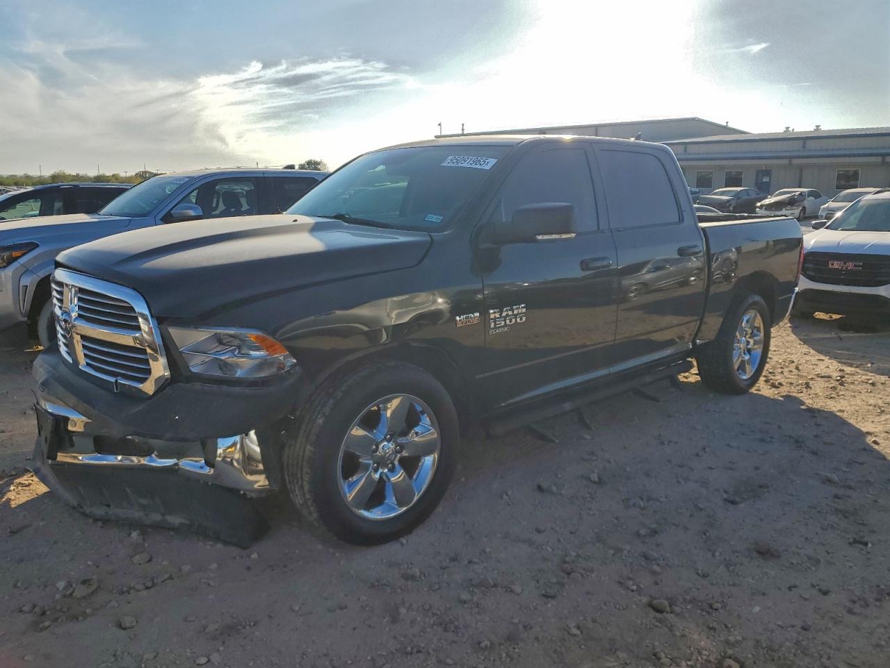 RAM 1500 SLT