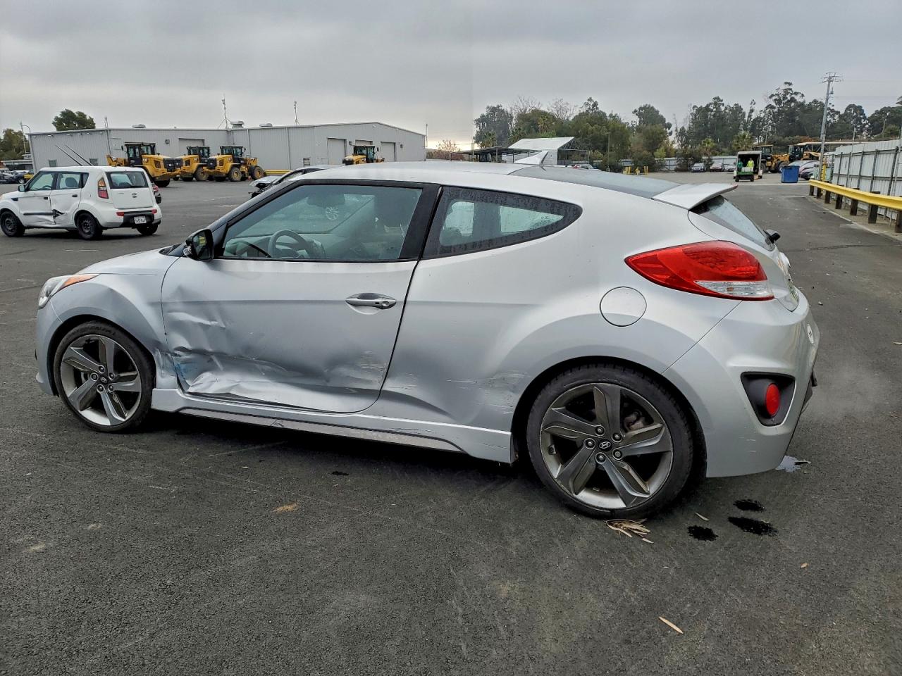 HYUNDAI VELOSTER TURBO