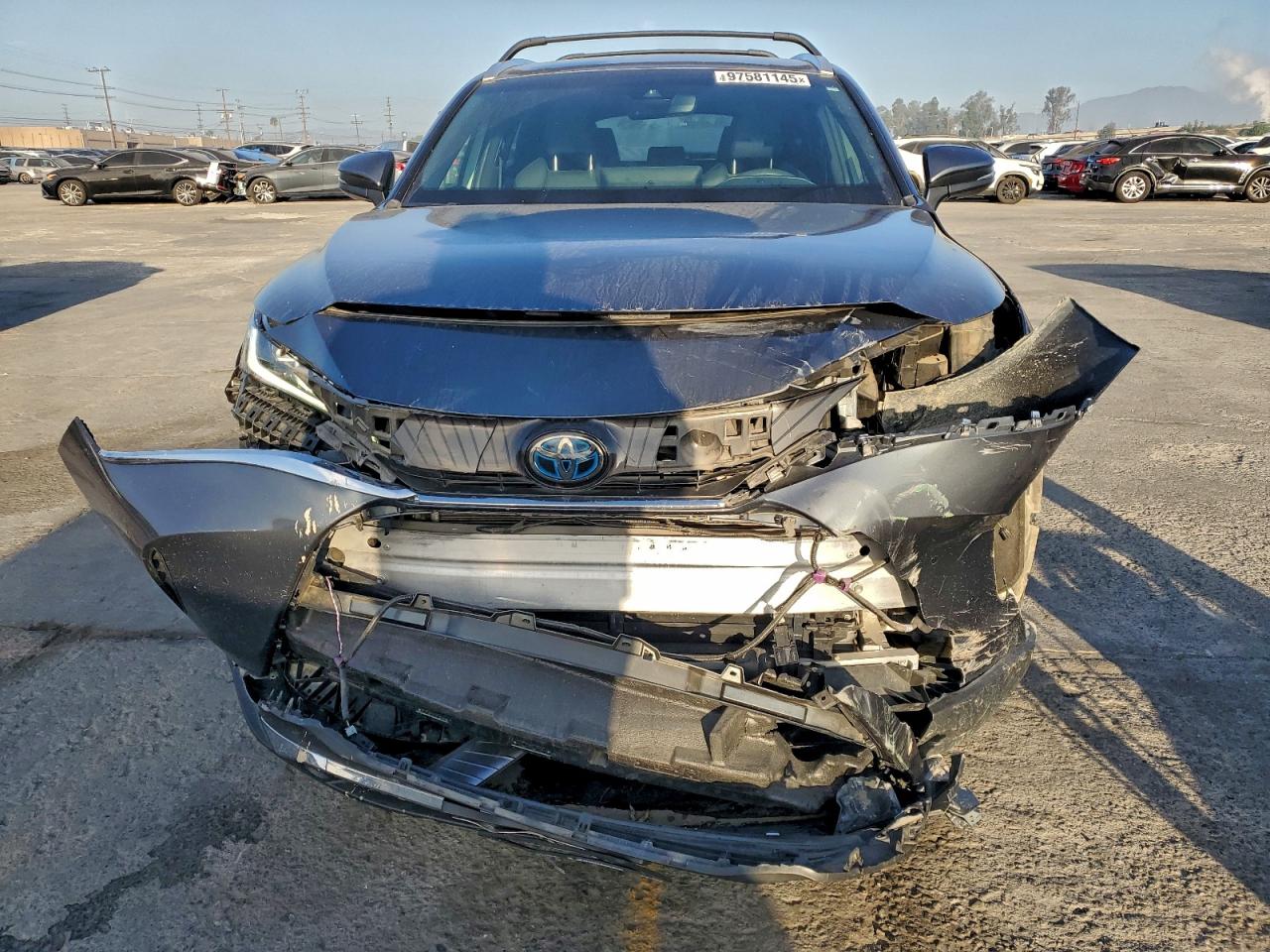 Lot #3318140406 2021 TOYOTA VENZA LE