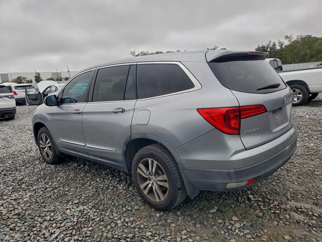 Lot #3309280625 2016 HONDA PILOT EXL