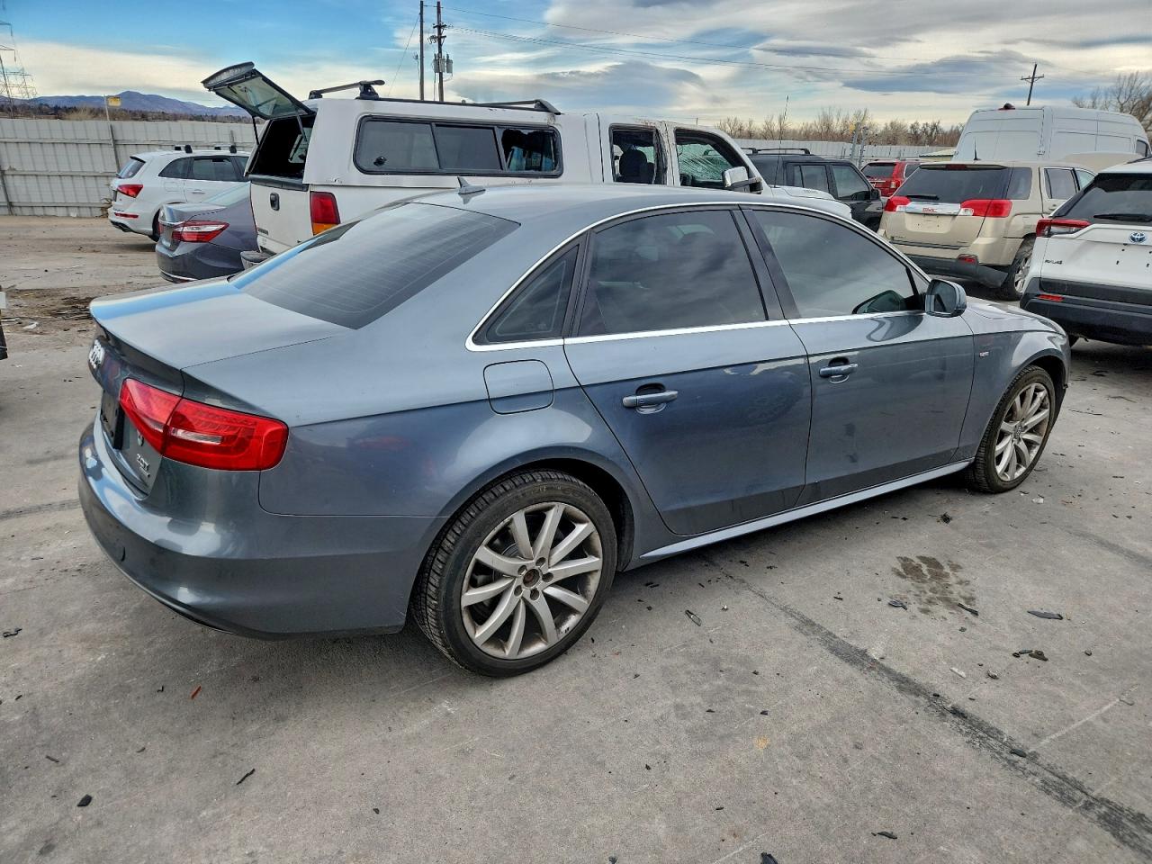 AUDI A4 PREMIUM