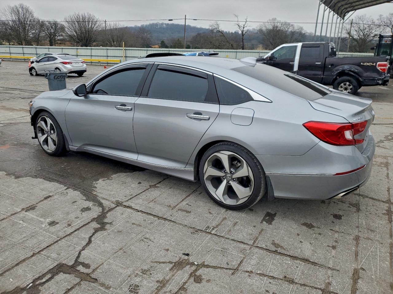 Lot #3311655292 2018 HONDA ACCORD TOU