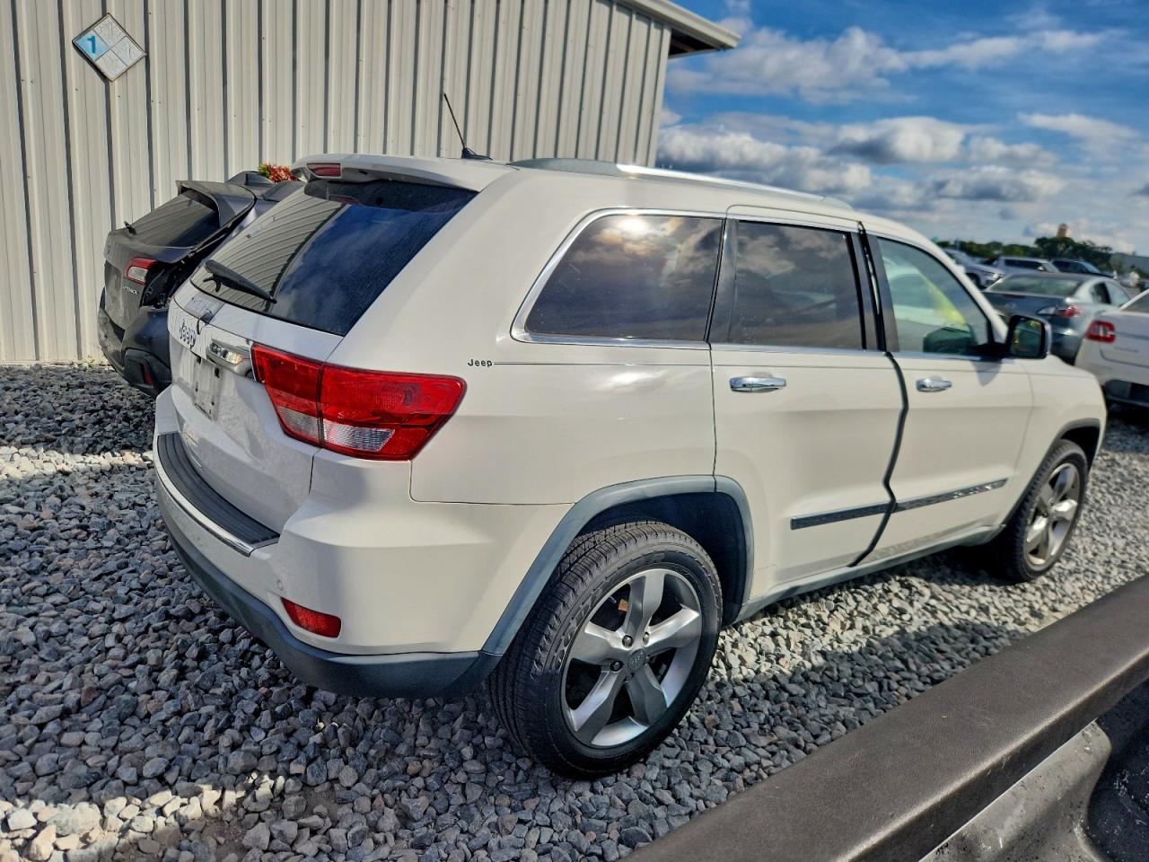 JEEP GRAND CHEROKEE OVERLAND