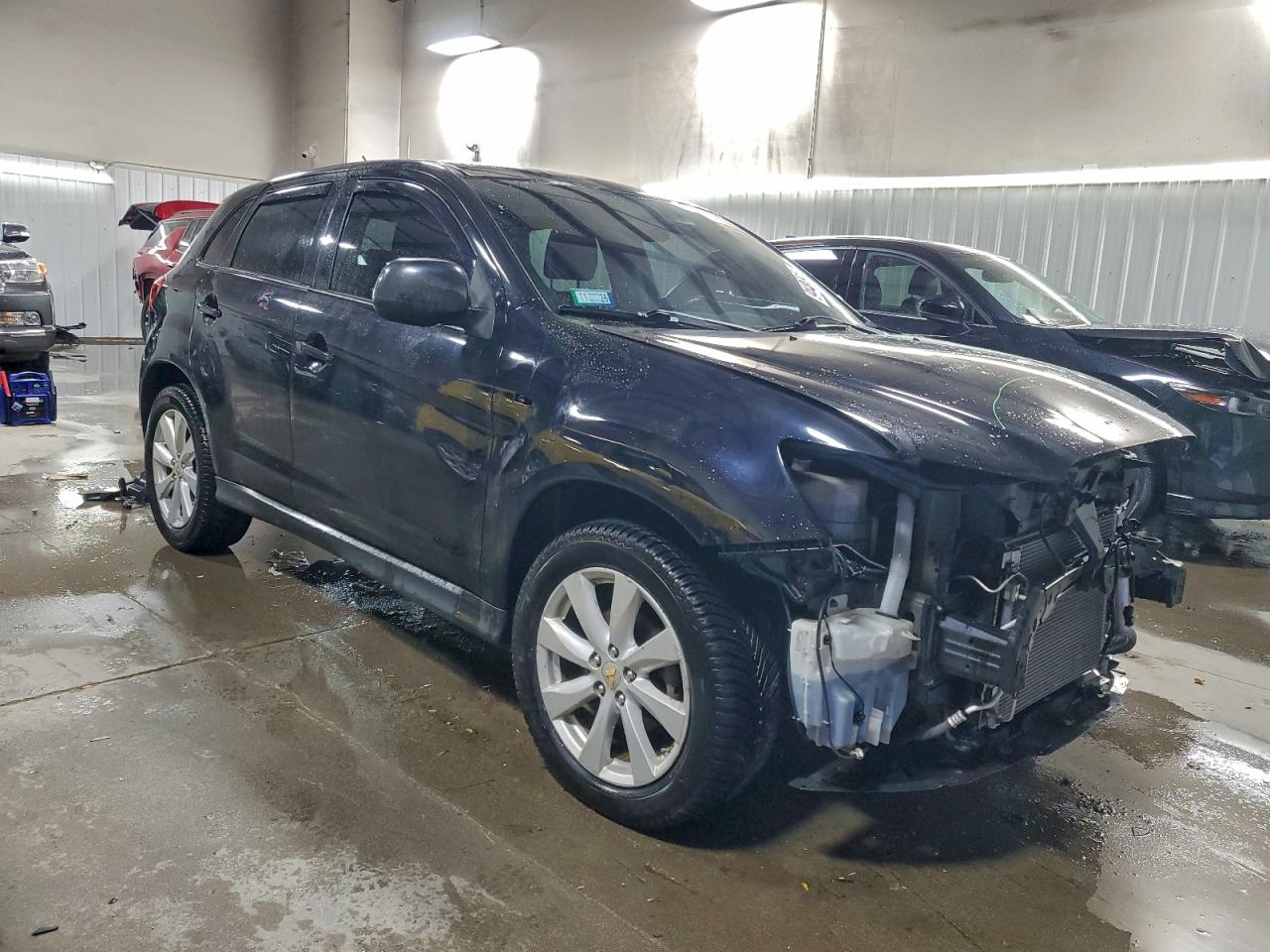 MITSUBISHI OUTLANDER ES