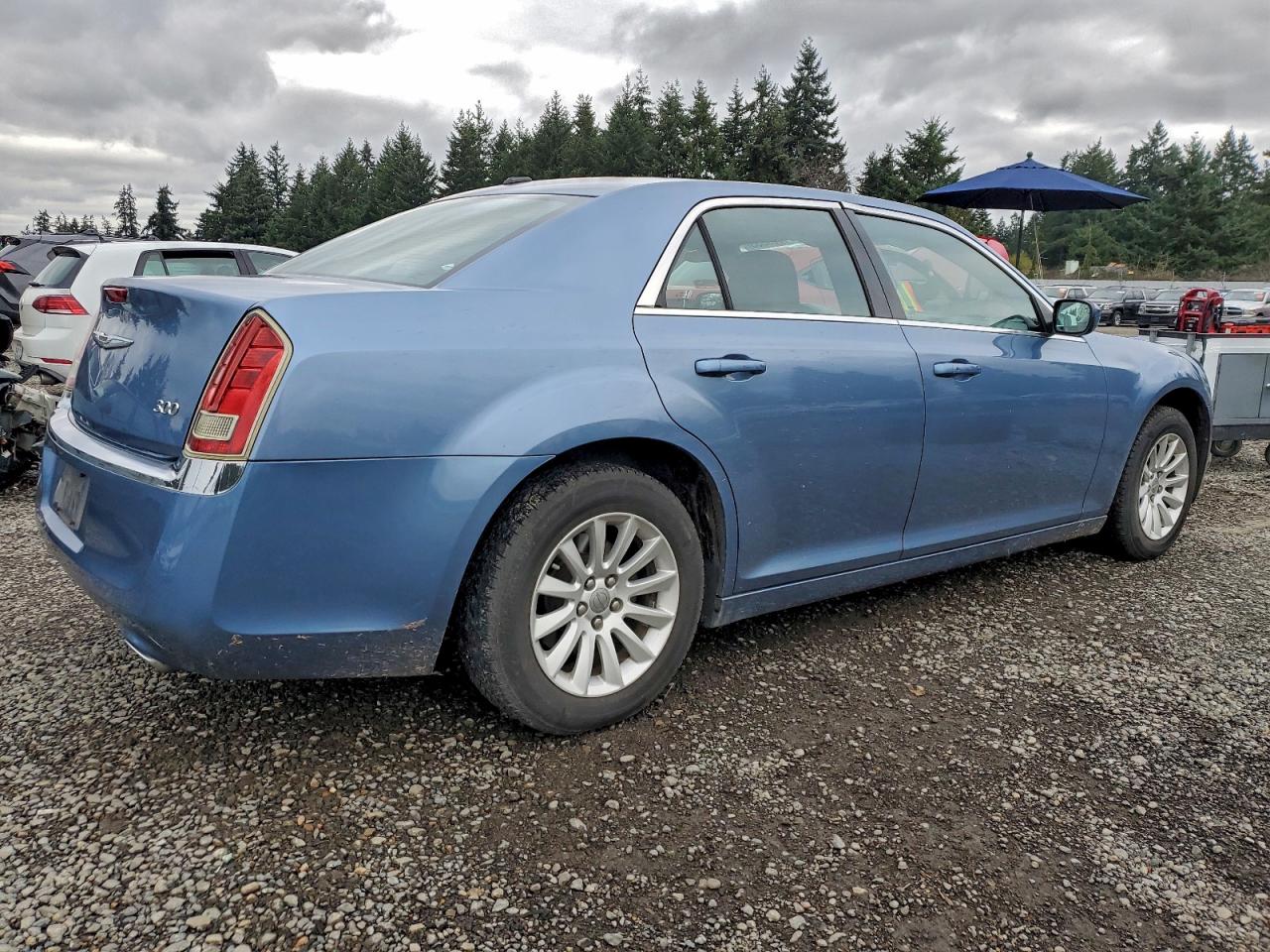 CHRYSLER 300