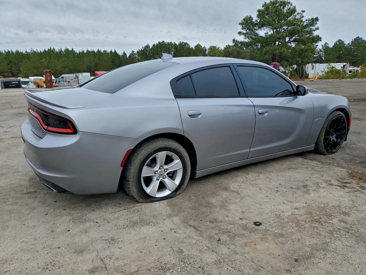 Lot #3310507051 2016 DODGE CHARGER R/