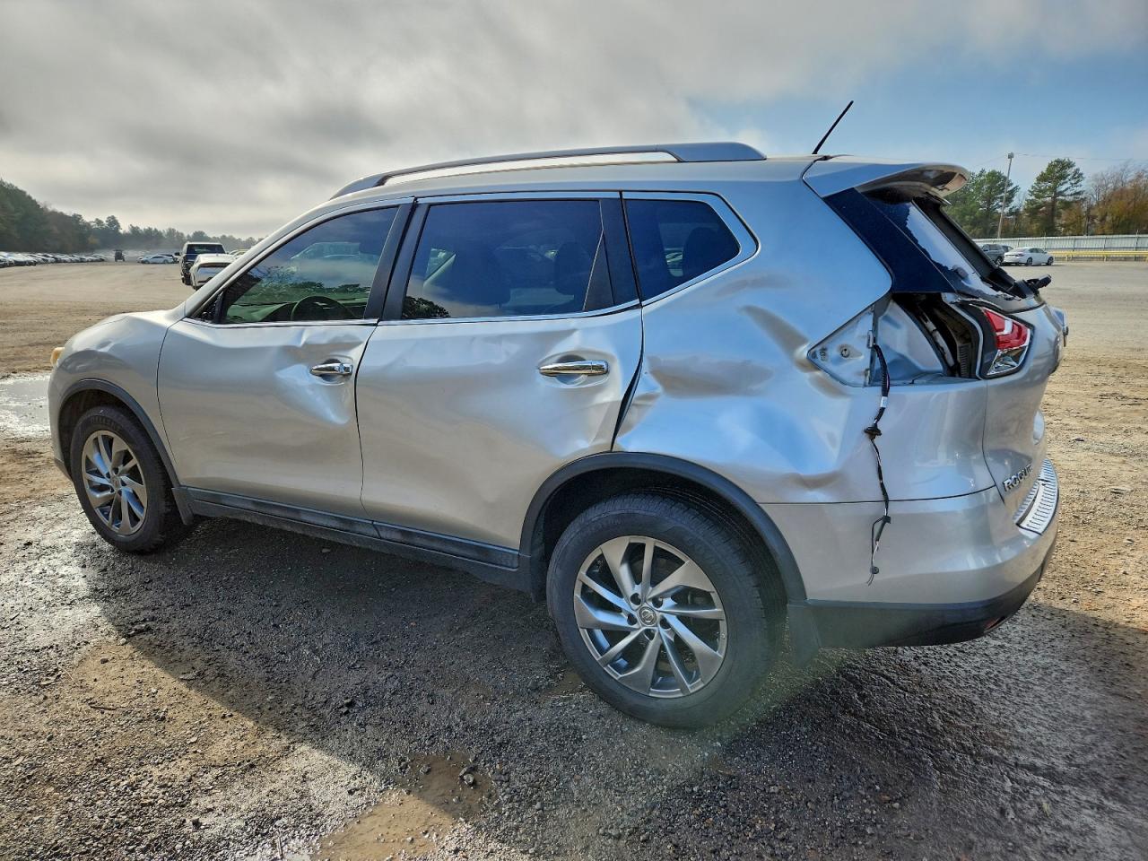 NISSAN ROGUE S