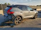 Lot #3308399300 2022 VOLVO XC40 T5 R-