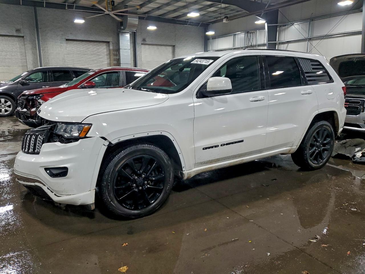JEEP GRAND CHEROKEE LAREDO