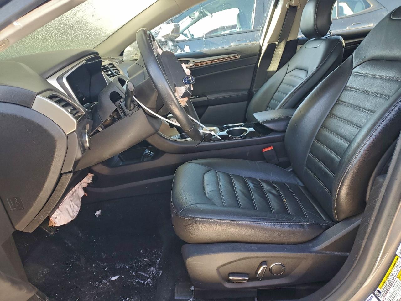 FORD FUSION SE HYBRID