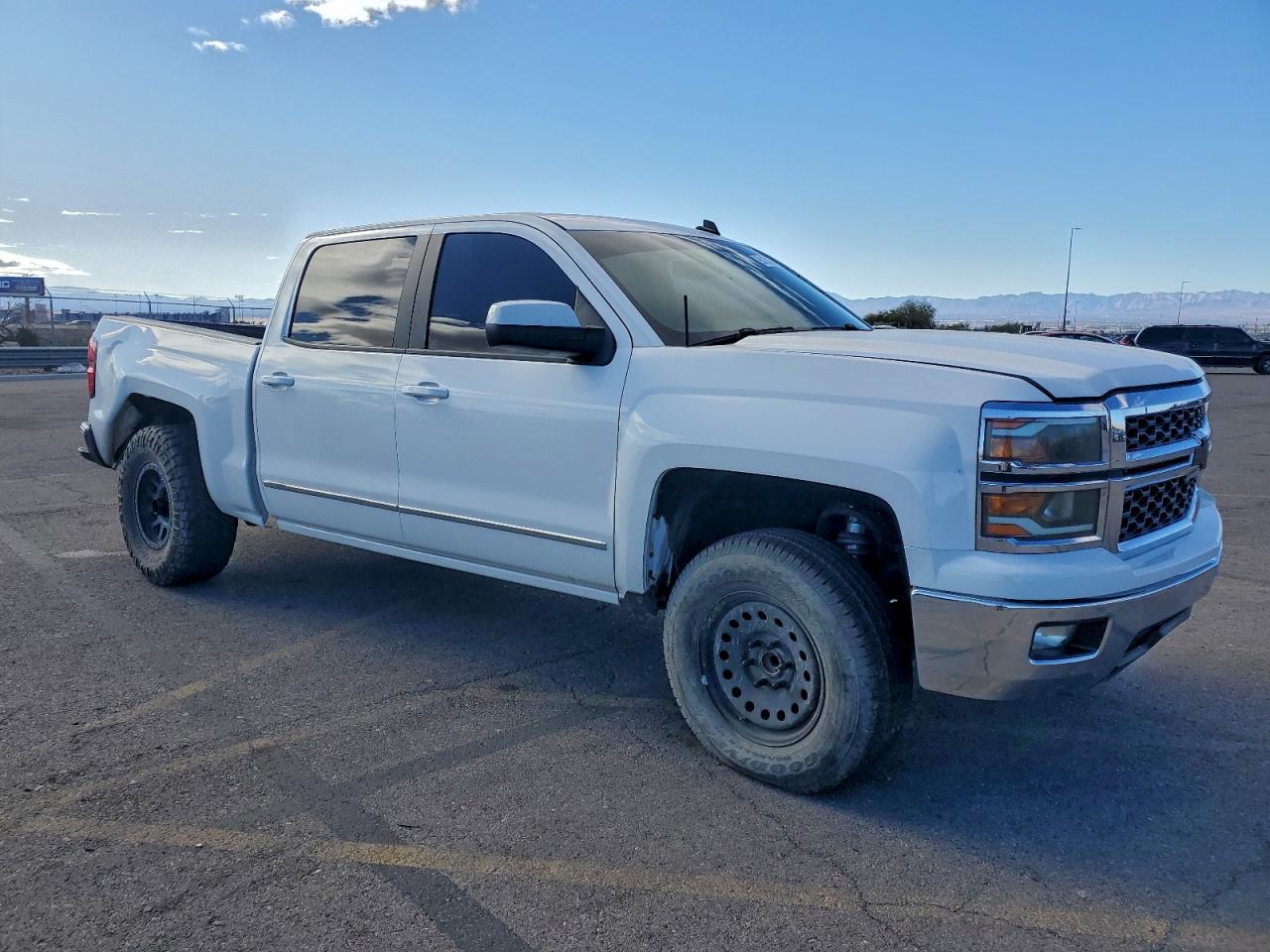CHEVROLET SILVERADO C1500 LT