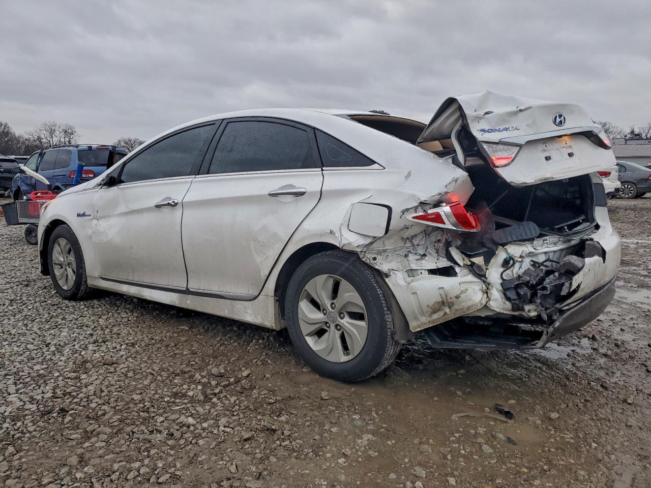 HYUNDAI SONATA HYBRID