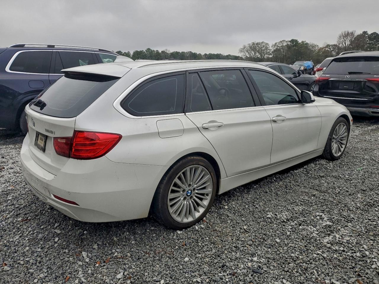 Lot #3310416969 2014 BMW 328 XI