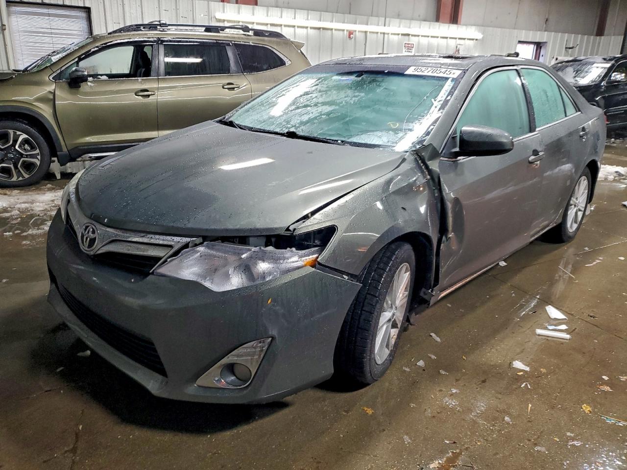 TOYOTA CAMRY L