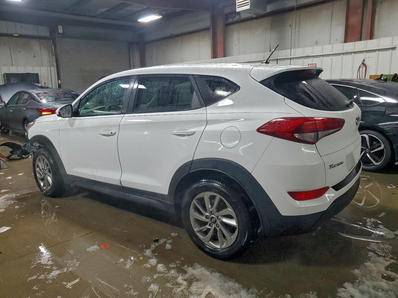 HYUNDAI TUCSON SE