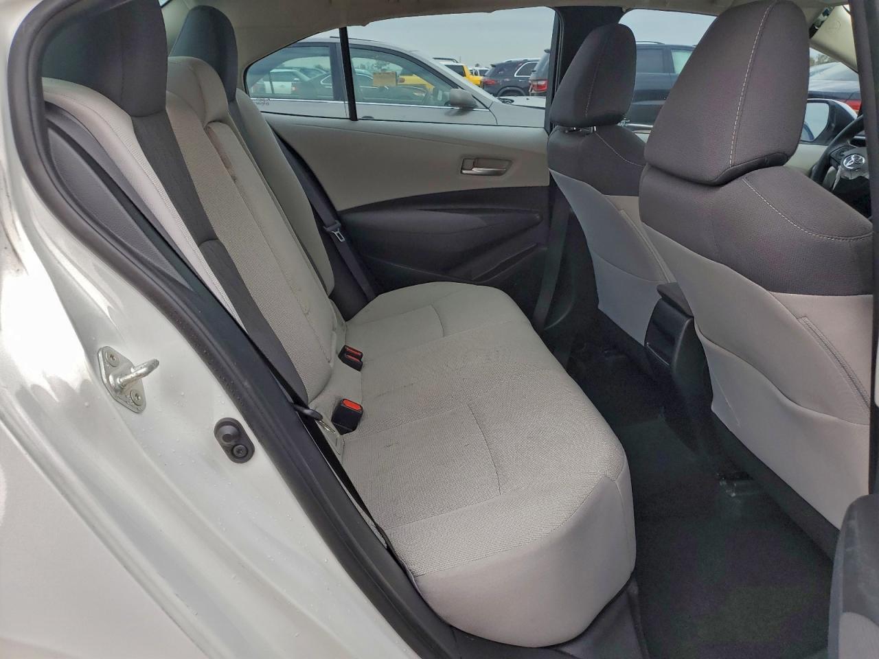 Lot #3310468097 2020 TOYOTA COROLLA LE