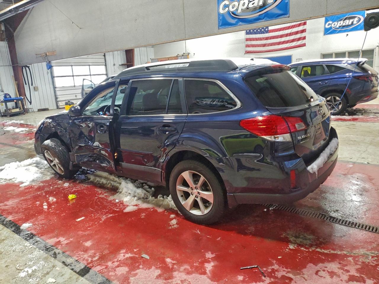 Lot #3311581789 2014 SUBARU OUTBACK 2.