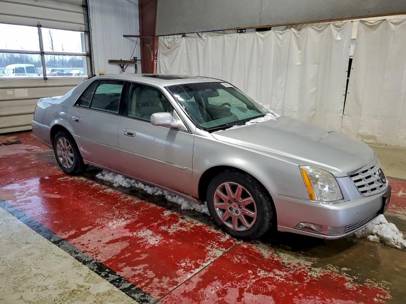 2011 CADILLAC DTS PREMIU #3302759433
