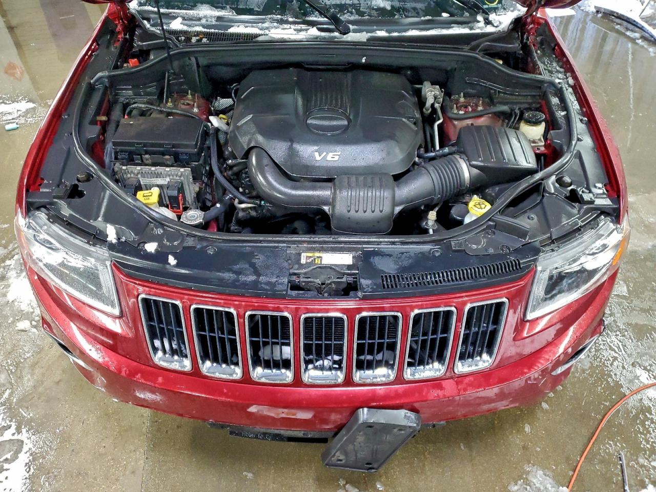 JEEP GRAND CHEROKEE LAREDO