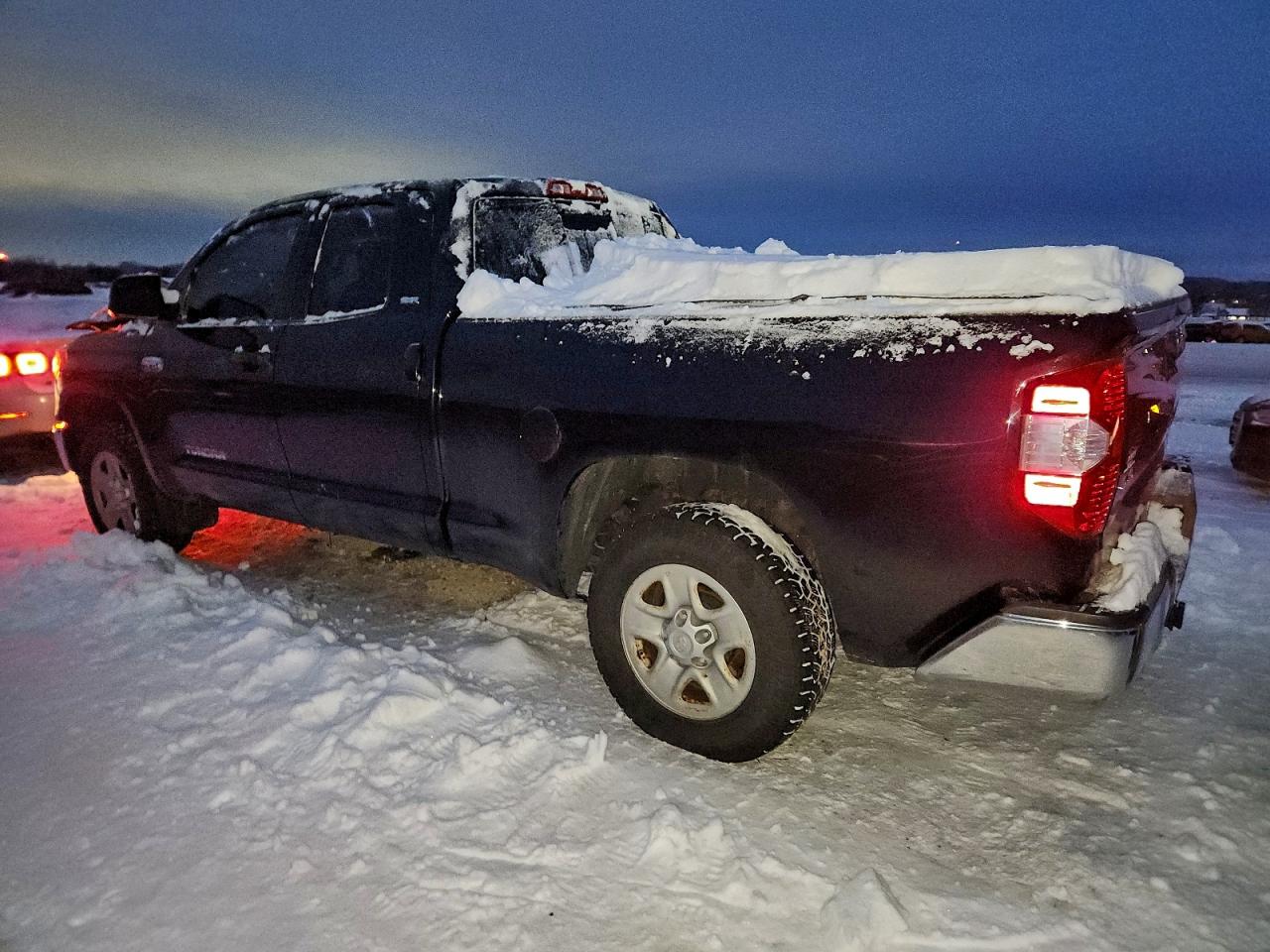 TOYOTA TUNDRA DOUBLE CAB SR