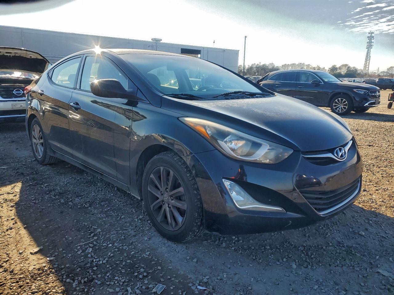 HYUNDAI ELANTRA SE