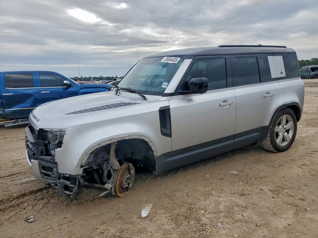 LAND ROVER DEFENDER 110 1ST EDITION