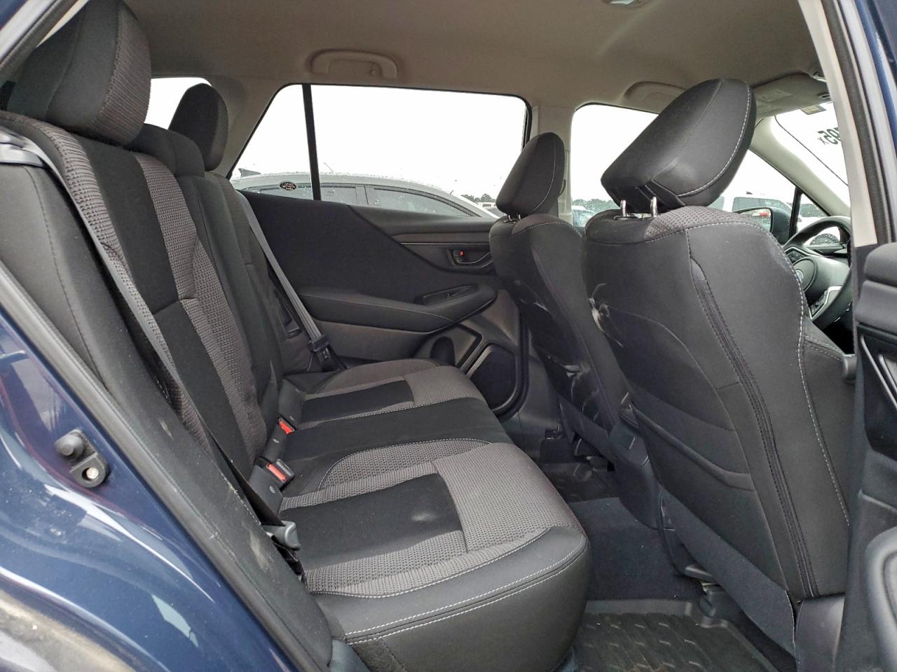 SUBARU LEGACY OUTBACK