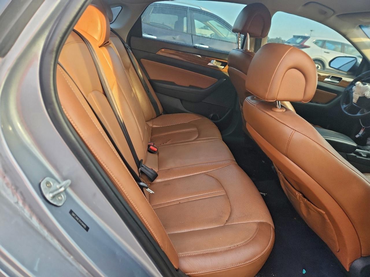 HYUNDAI SONATA SPORT