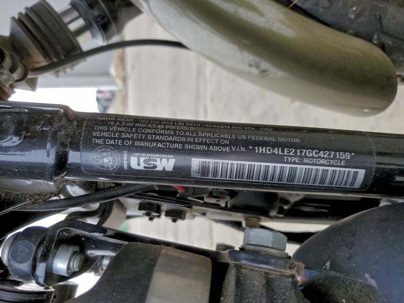 2016 HARLEY-DAVIDSON XL883 IRON #3312535629