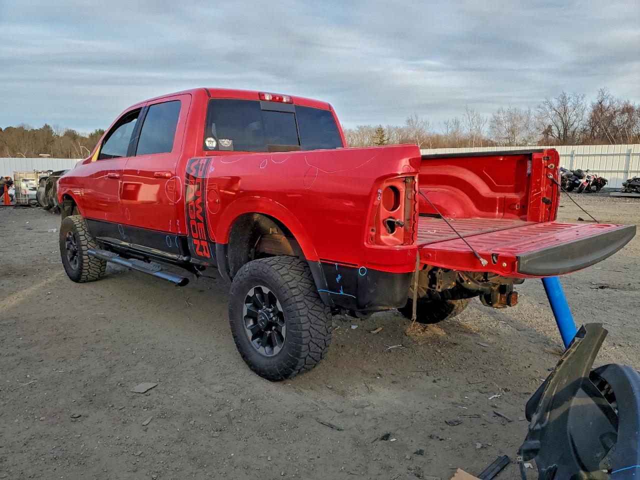 RAM 2500 POWERWAGON