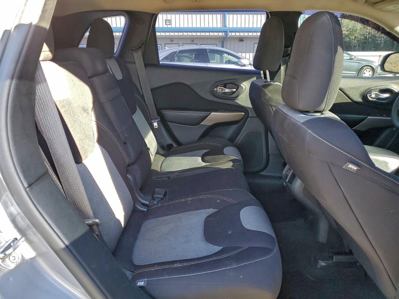 Lot #3316013788 2017 JEEP CHEROKEE S