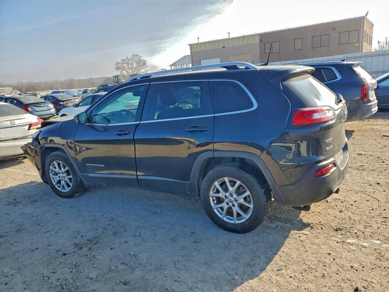 JEEP GRAND CHEROKEE LATITUDE