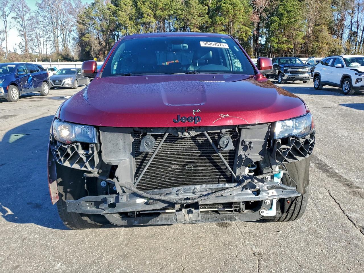 JEEP GRAND CHEROKEE LAREDO
