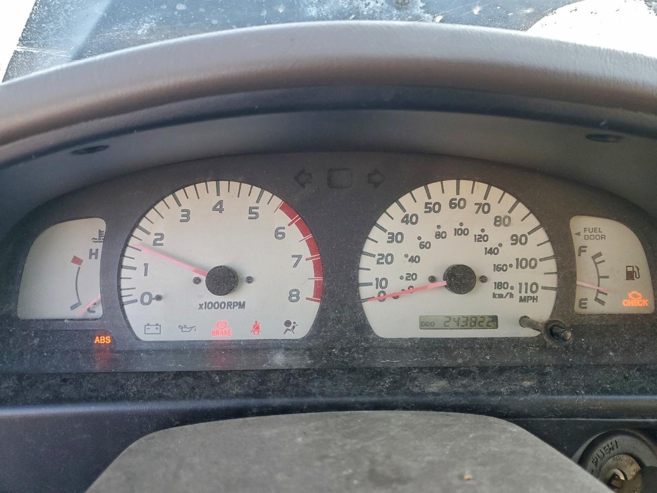 Lot #3302884913 2004 TOYOTA TACOMA